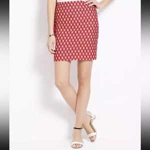 Ann Taylor Red Birch Leaf Print Pencil Skirt Size 8
